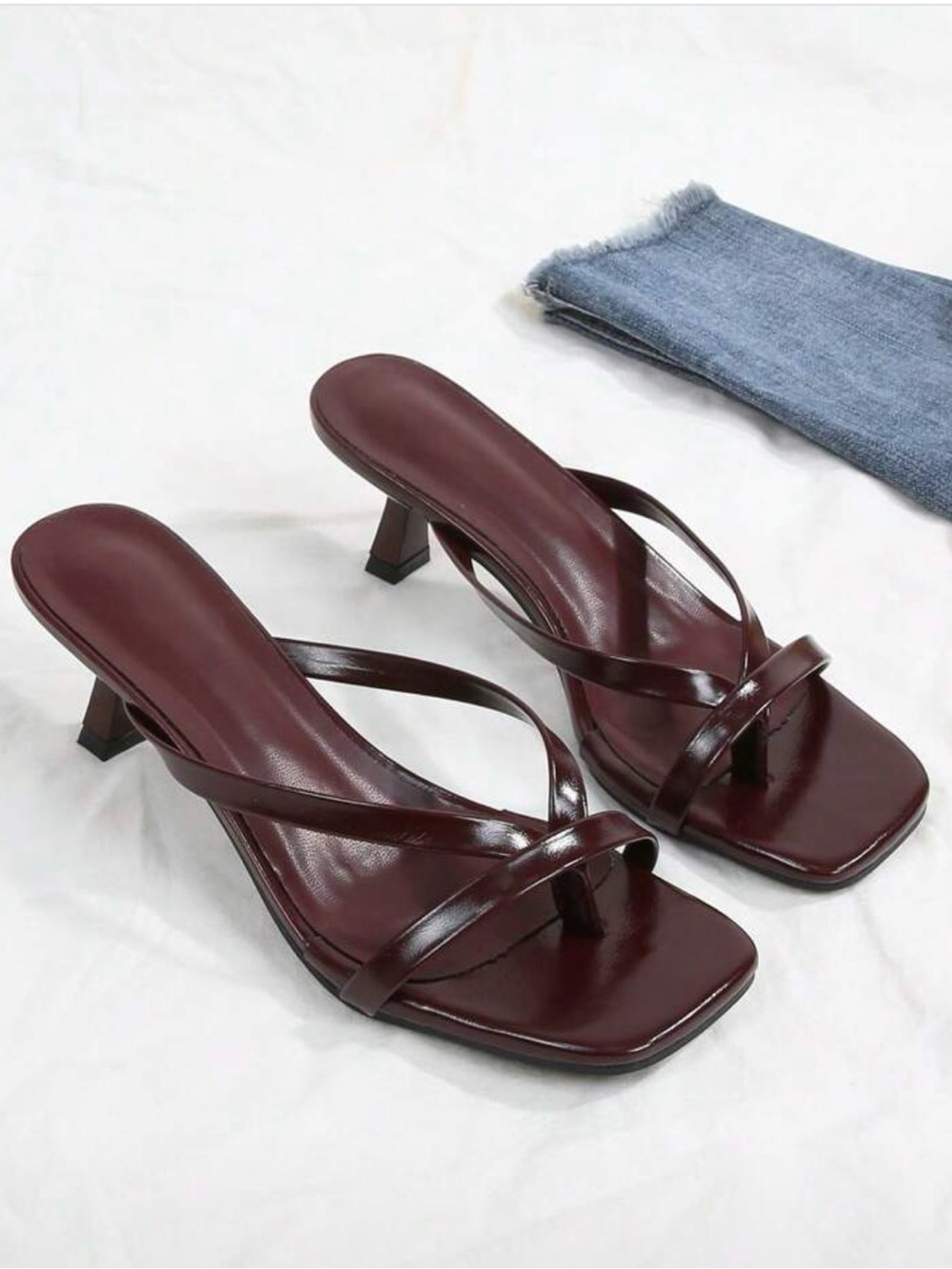 Strappy Kitten Heeled Sandals in Burgundy
